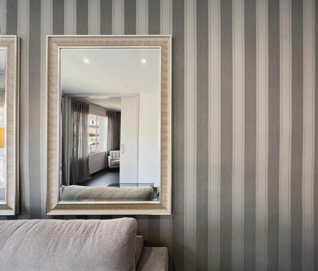 Stay U-Nique Apartments Beltran I Rozpide Барселона Экстерьер фото