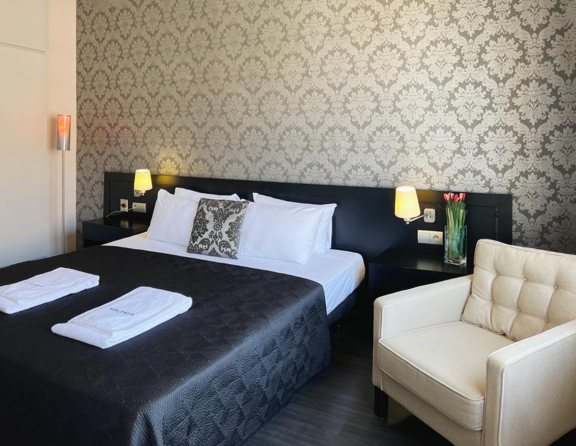 Stay U-Nique Apartments Beltran I Rozpide Барселона Экстерьер фото